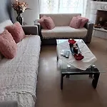 Valerias House * Egio