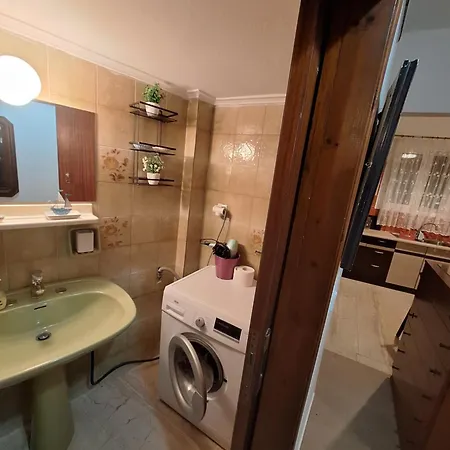 Apartman Valerias House Éjo